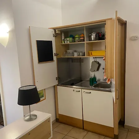 Lägenhet A&g Calderari Rom